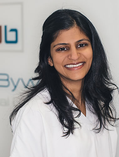 Dentist Richa Gupta